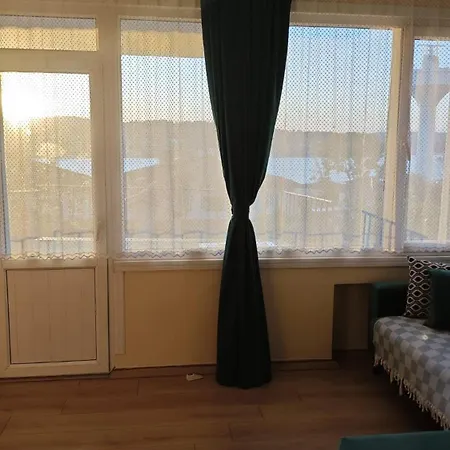 An Tale, An Dream, Bosphorus Two 2 *