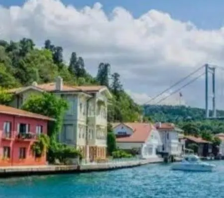 An Tale, An Dream, Bosphorus Two 2 * Istanboel