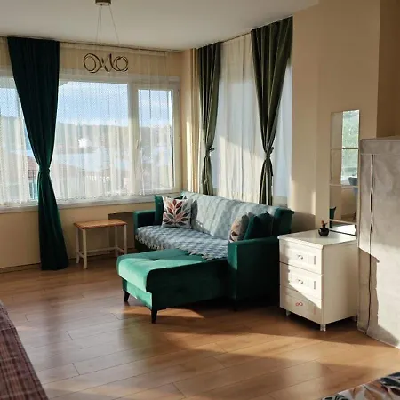 An Tale, An Dream, Bosphorus Two 2 *