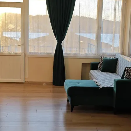 아파트 An Tale, An Dream, Bosphorus Two 2 *